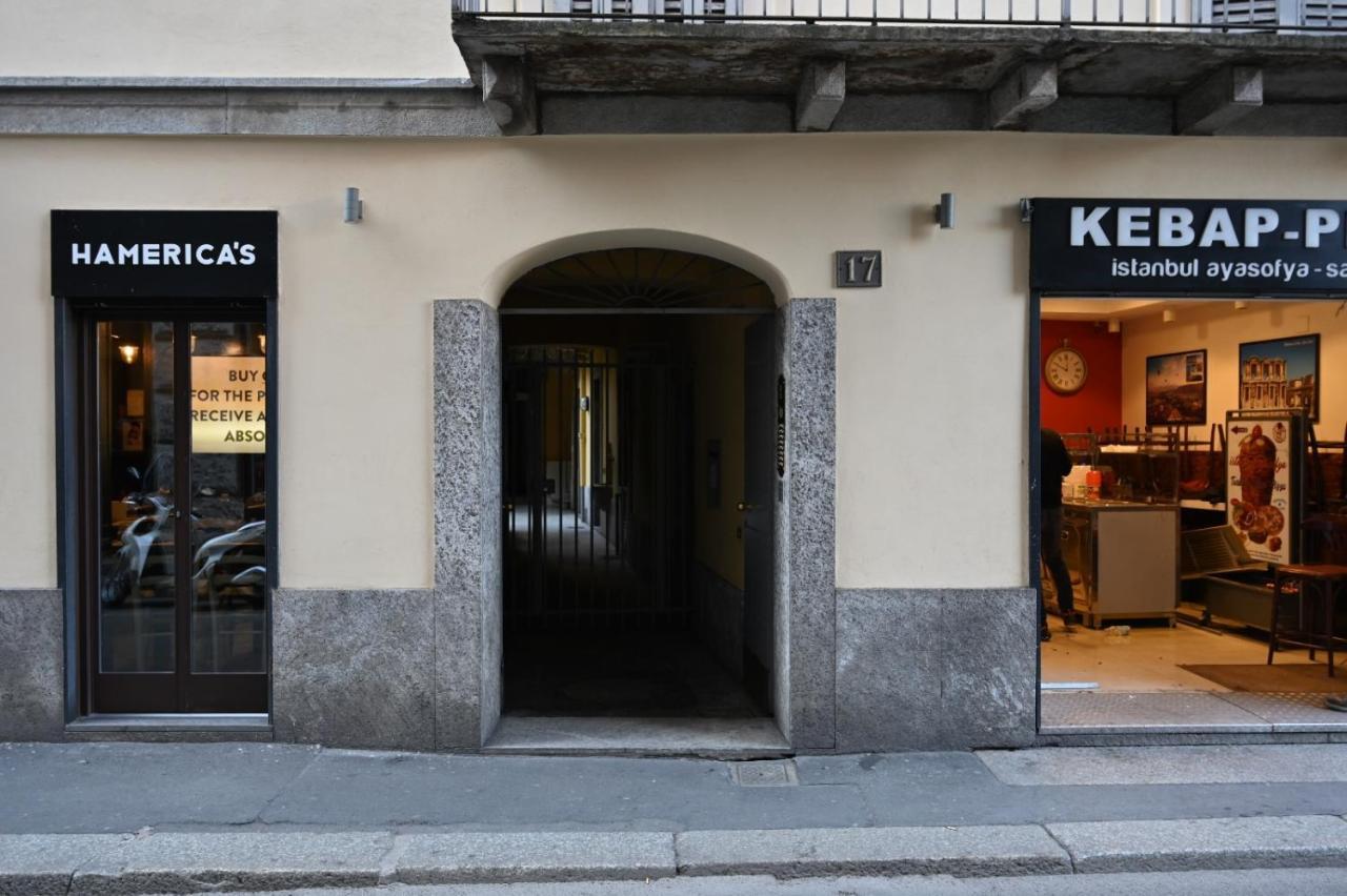 Appartamento Le Guglie In Piazza Castello - Centro Storico Mailand Exterior foto